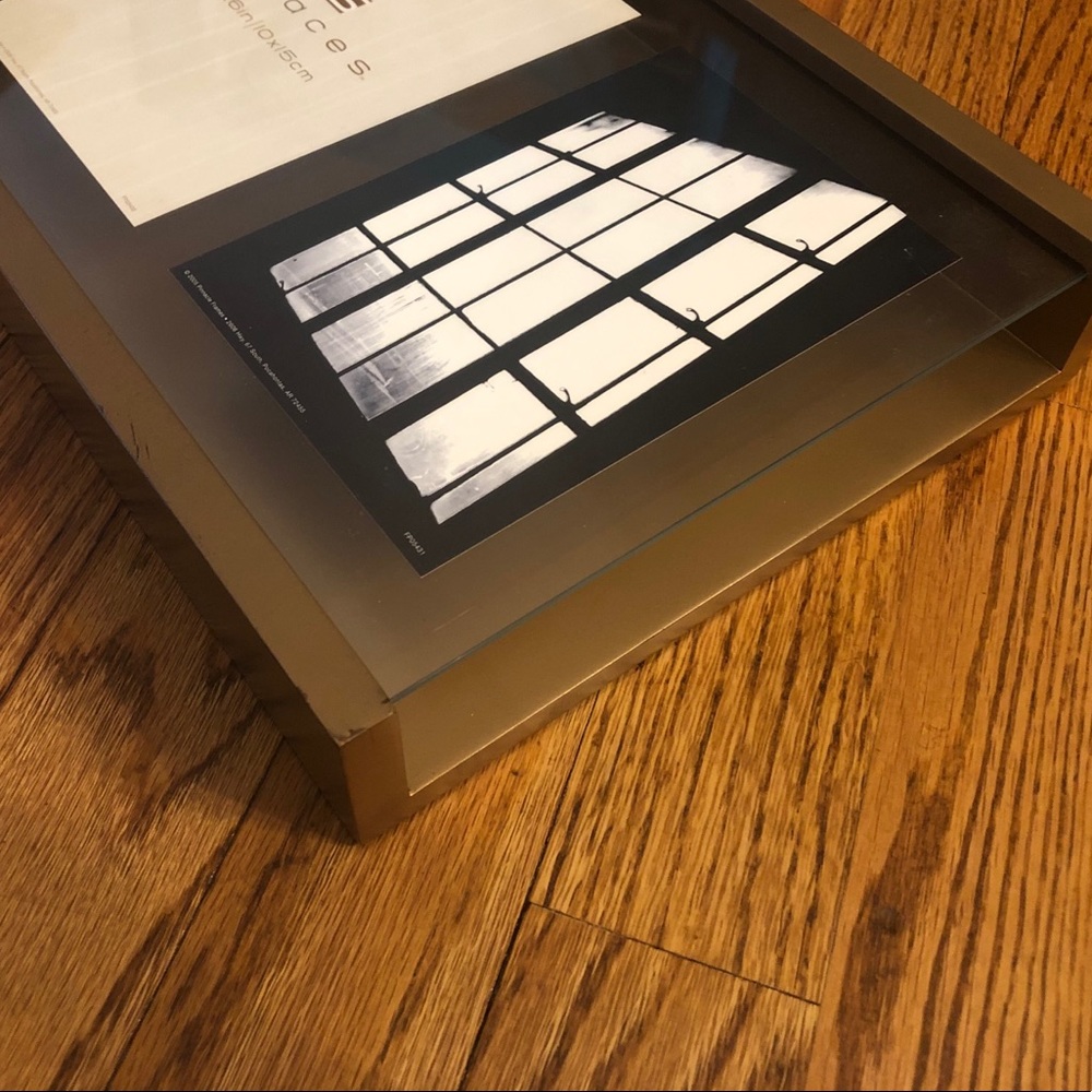 Floating Glass Picture Frame - Picture 8 of 13